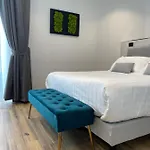 4heavens_naples 4*