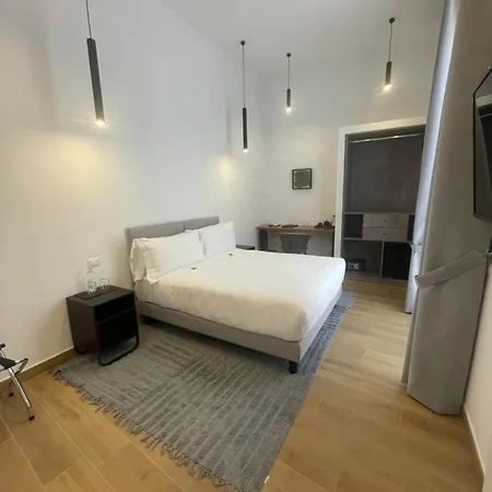 4heavens_naples 4*