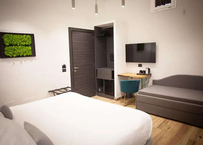 4heavens_naples 4* Neapol