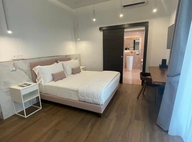 4heavens_naples 4*