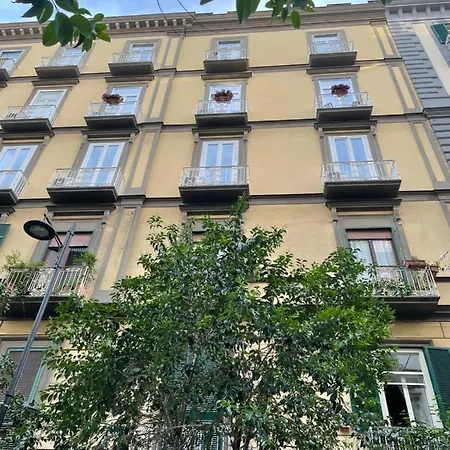 4heavens_naples بيت ضيافة