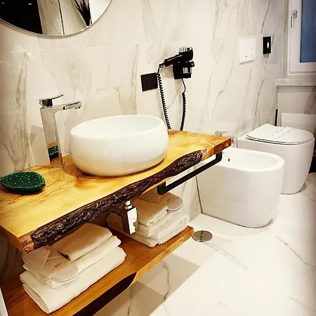 بيت ضيافة 4heavens_naples 4*