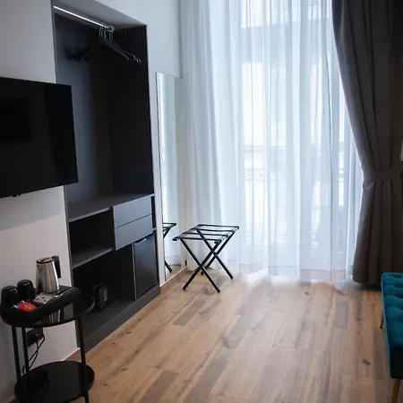 4heavens_naples Pensionat 4*