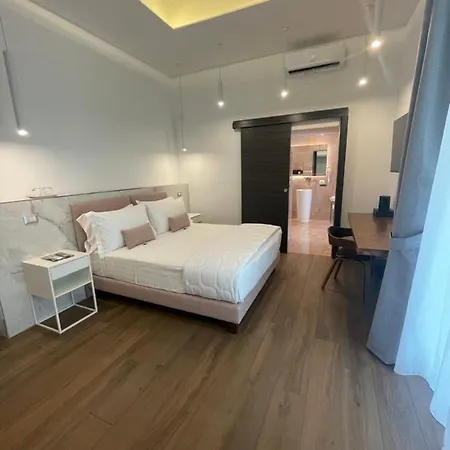 4heavens_naples 4*
